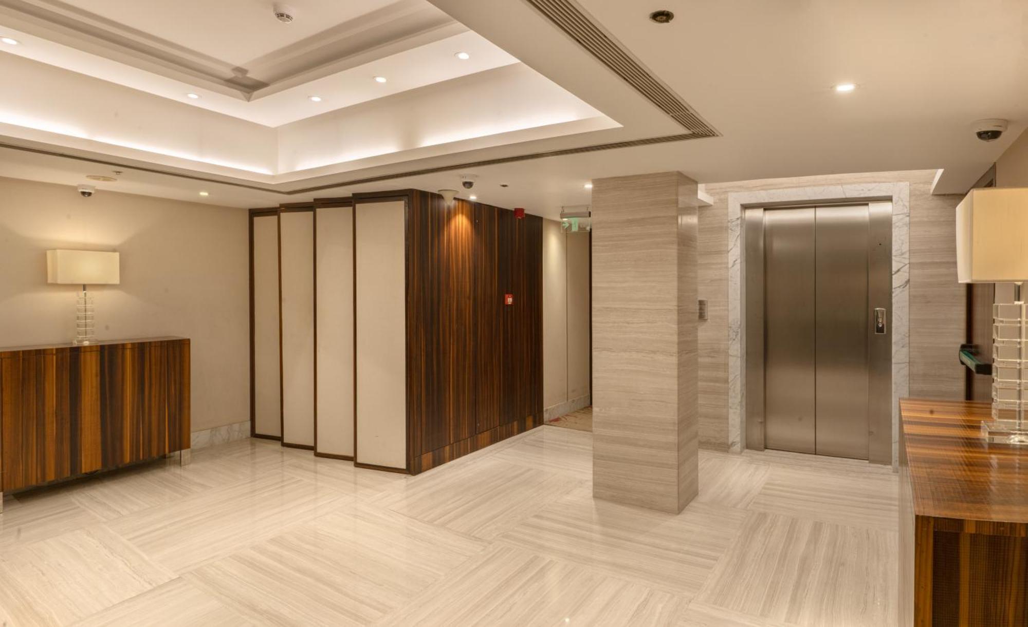The Mirador Hotel Mumbai Exterior photo