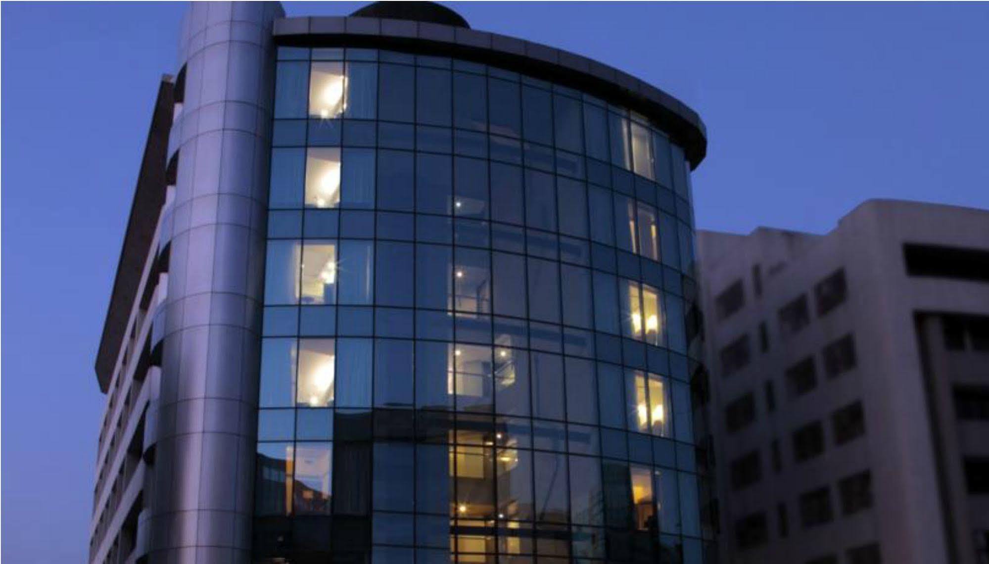The Mirador Hotel Mumbai Exterior photo
