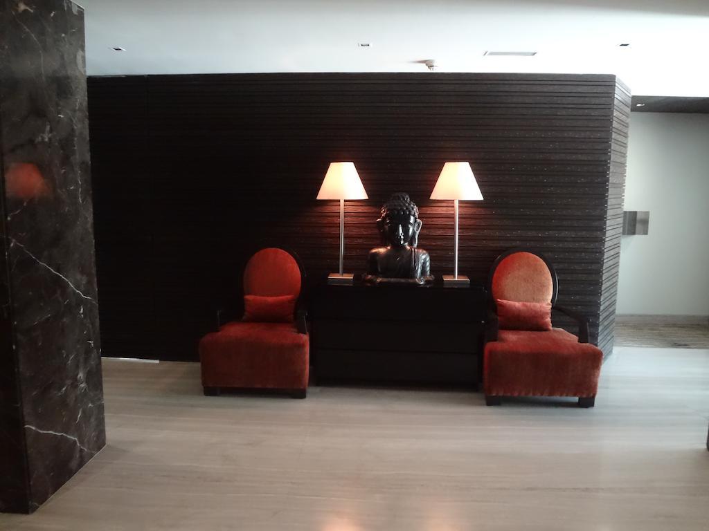 The Mirador Hotel Mumbai Exterior photo